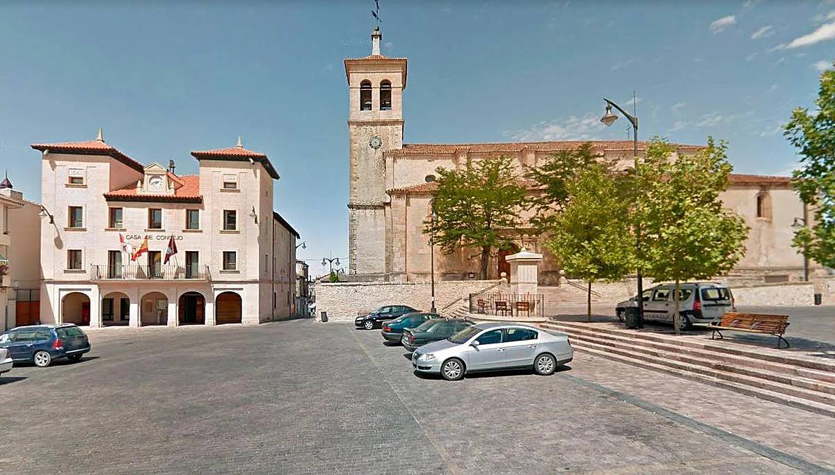 Casa Consistorial y plaza de Cantalejo, Segovia